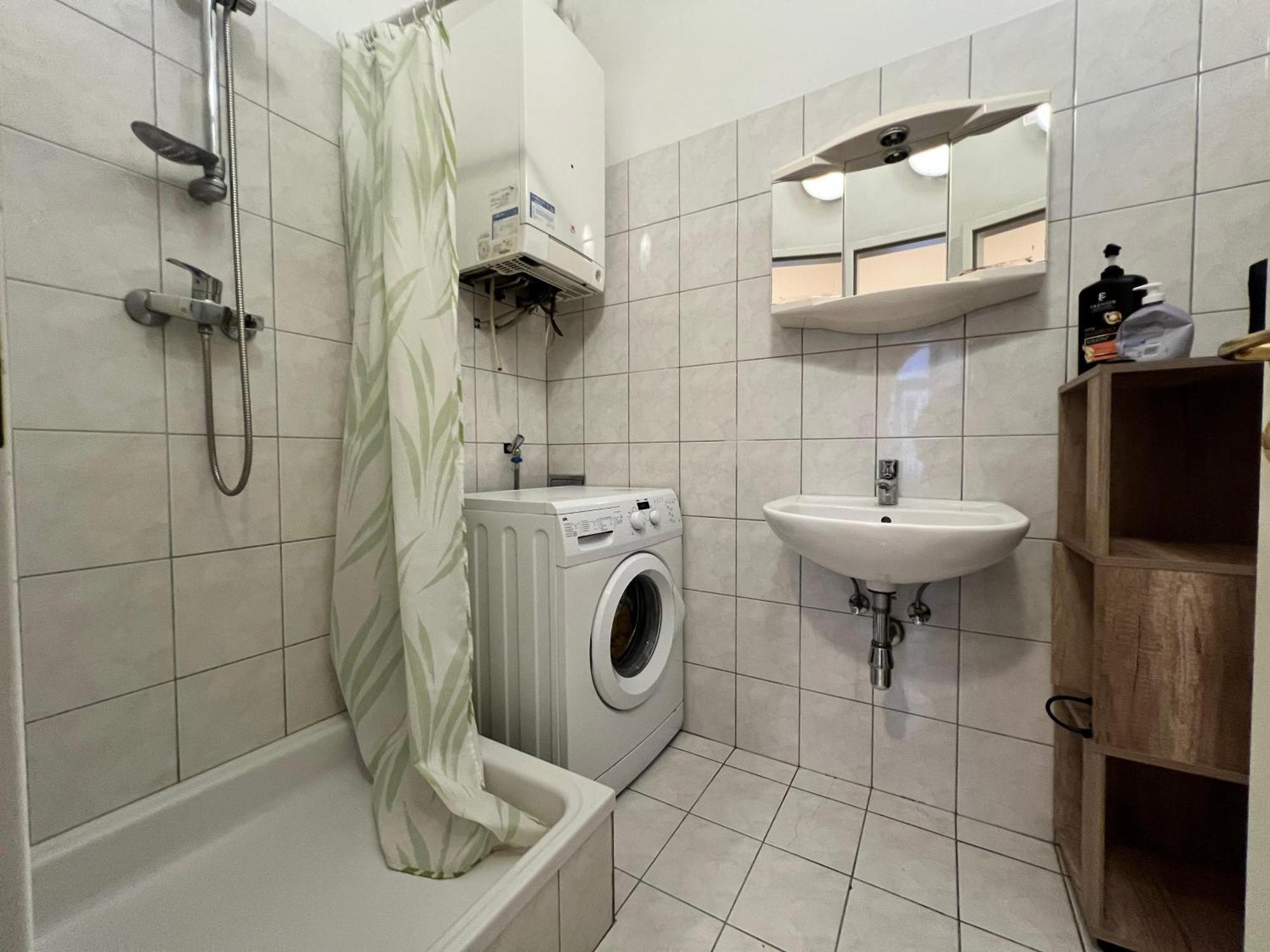Charming 1Br Apartment Perfect For Long Stays Відень Екстер'єр фото